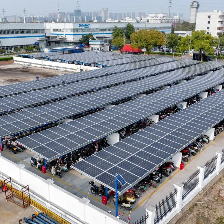 Chytrý fotovoltaický přístřešek pro auto